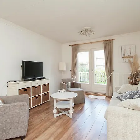 Holiday Beachhouse